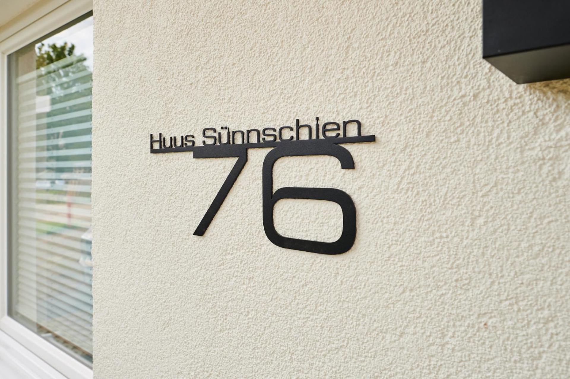 Huus Suennschien -